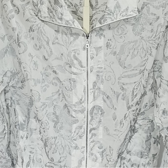 Chico's Lightweight Cotton Zip Jacket - Picture 6 of 10